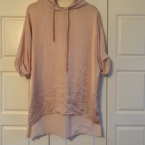 Zara Tops - Blush pink hooded tee Zara Tops - Blush pink hooded tee